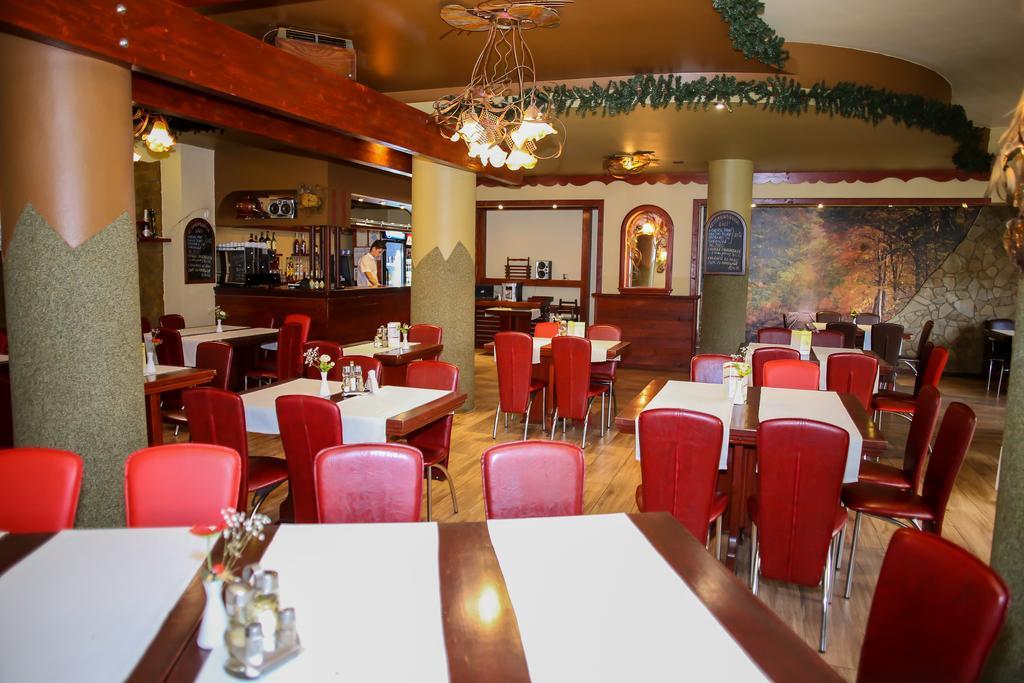 Hotel Silva Ватра Дорней Екстериор снимка