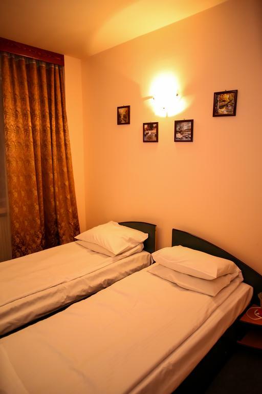 Hotel Silva Ватра Дорней Екстериор снимка